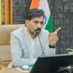 डीएम आशीष चौहान ने देहरादून की यातायात समस्या के स्थायी समाधान के लिए मास्टर प्लान बनाने के दिए निर्देश