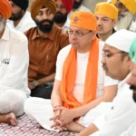 सेवा संकल्प अभियान’ के तहत नानकमत्ता पहुंचे मुख्यमंत्री धामी, स्वच्छता अभियान में किया श्रमदान