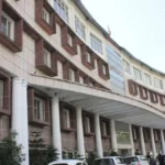 उत्तराखंड में विधानसभा चुनाव 2027 से पहले बड़ा प्रशासनिक फेरबदल तय, तीन साल से एक ही जिले में जमे अफसरों के होंगे तबादले